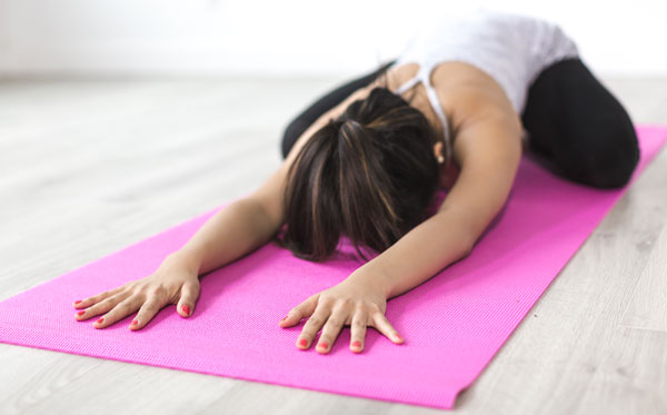 Yogamåtter - Få hjælp til at den rigtige måtte til træning